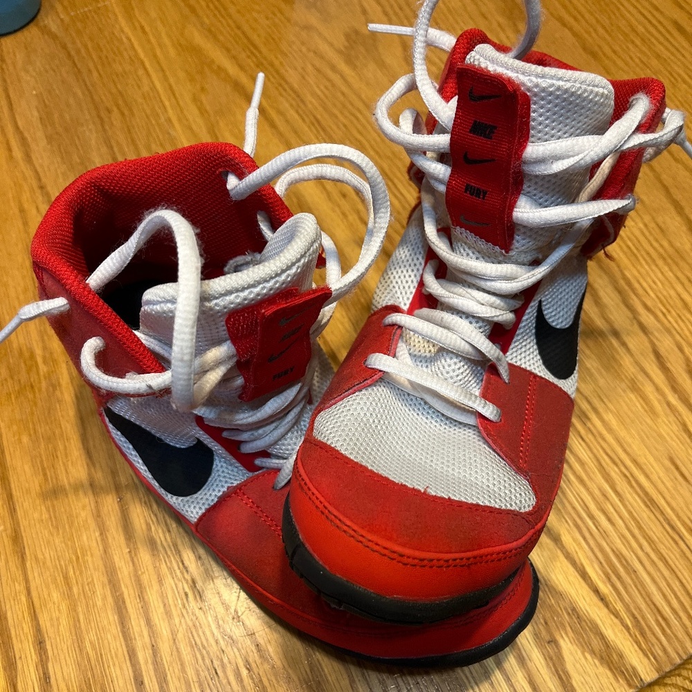 Nike Fury Wrestling Shoes Gem